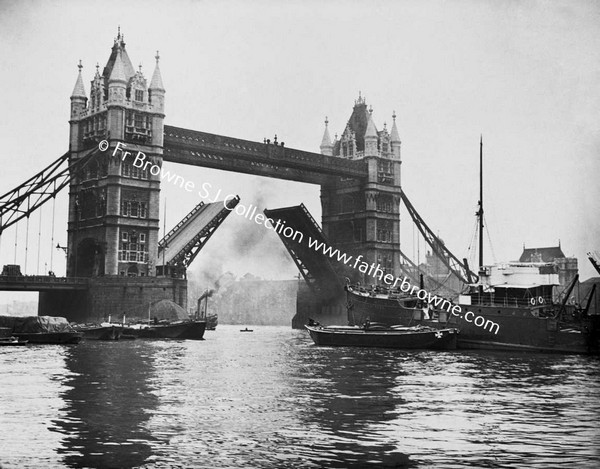 TOWER BRIDGE CLOSING